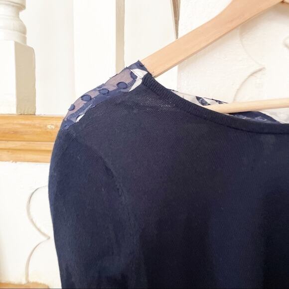 Vineyard Vines Navy Blue Silk Back Scarf Print Sweater BlouseSize XS - Picture 3 of 5